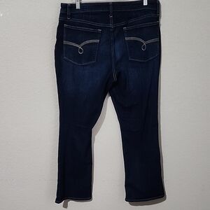 Lee Riders Jeans Womens Size 16 Petite Midrise Boot Cut Dark Wash